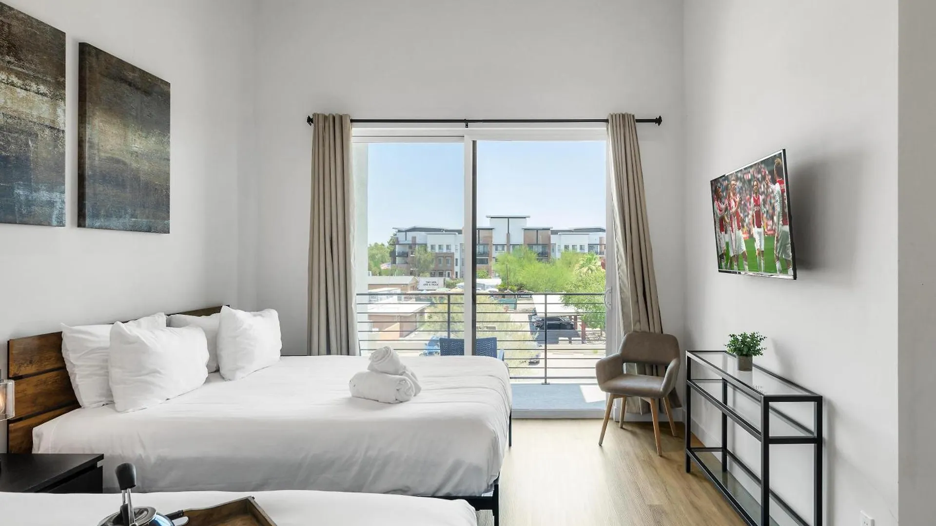스코 츠 데일 Eldorado - 2 Units - Hot Tub - Private Patios 빌라 미국